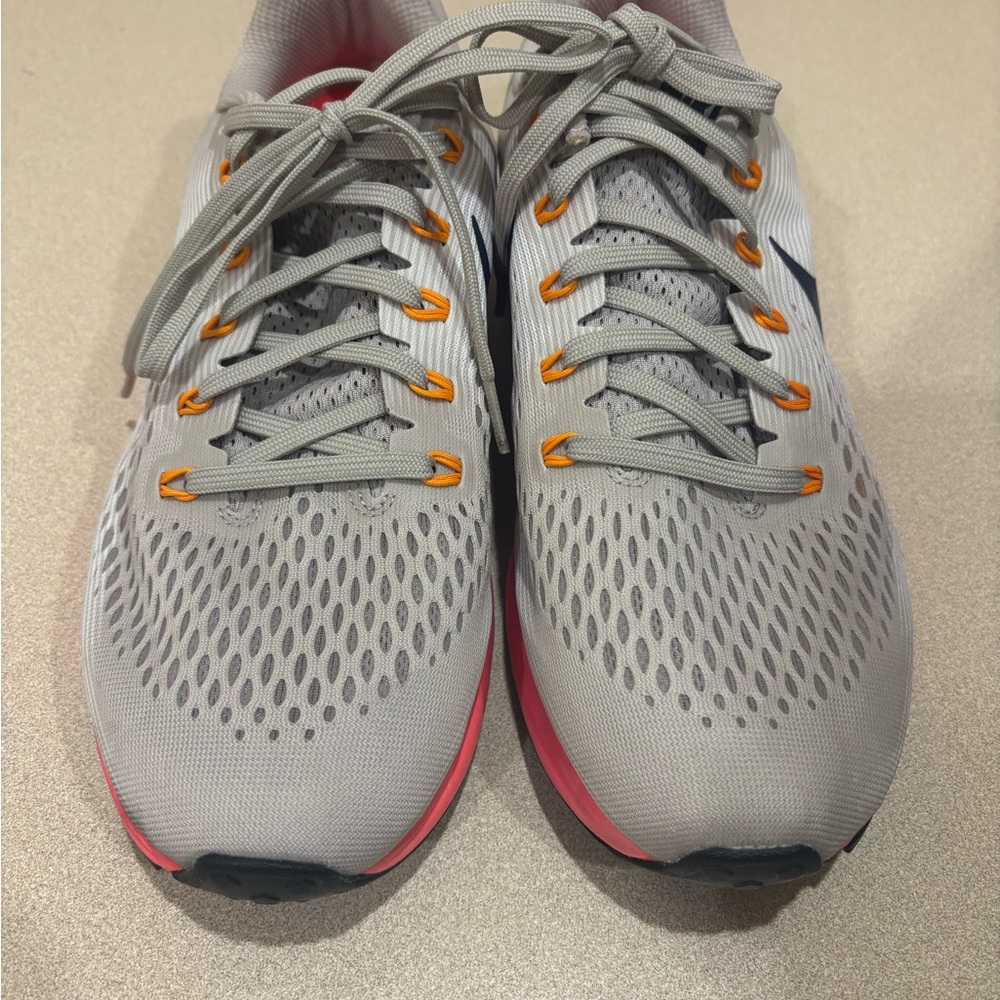 Nike Men’s Zoom Pegasus running Shoes size 11 - Picture 2 of 8